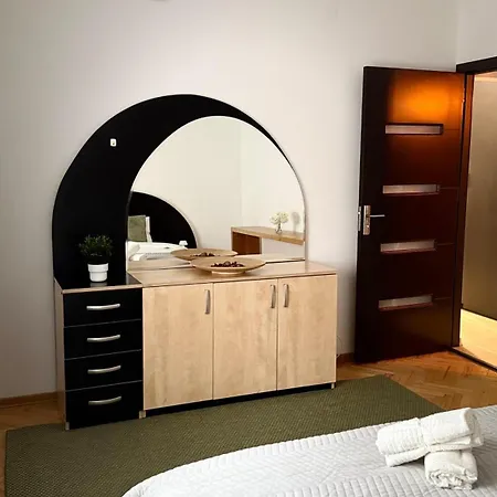 Апартаменты Stay Central Apartment