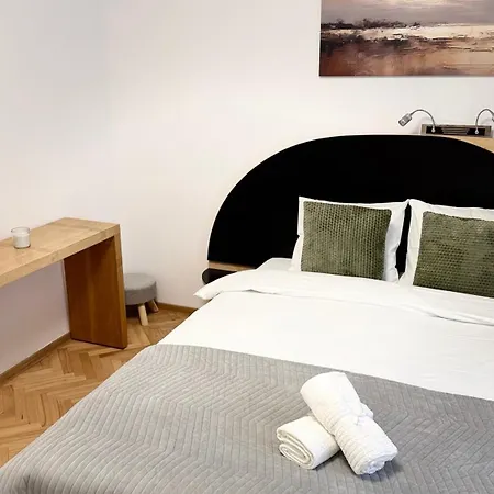 Stay Central Apartment * Bukarest