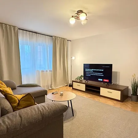 Felix 41 - Piata Victoriei, Near Metro - Rh Living Apartament