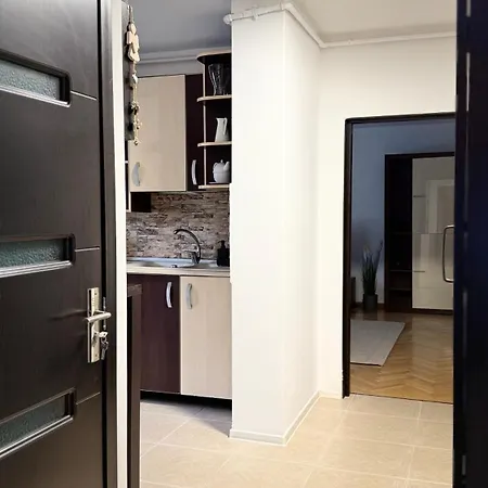 Stay Central Apartment * Бухарест