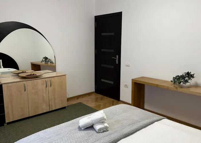 Felix 41 - Piata Victoriei, Near Metro - Rh Living * Bukarest