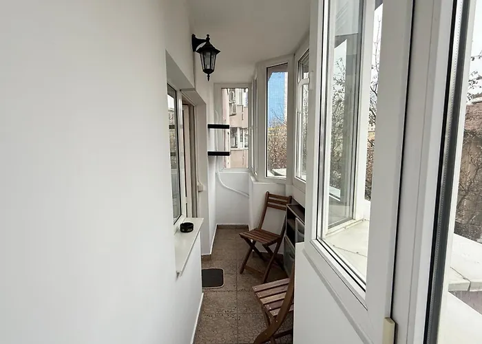 Felix 41 - Piata Victoriei, Near Metro - Rh Living * Bükreş