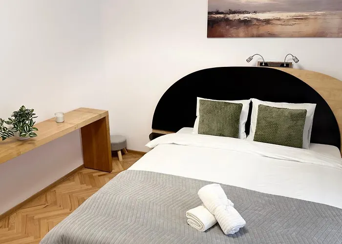 Felix 41 - Piata Victoriei, Near Metro - Rh Living * Bükreş