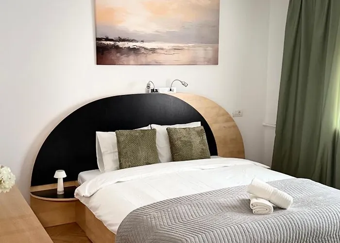 Felix 41 - Piata Victoriei, Near Metro - Rh Living شقة بوخارست