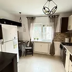 Felix 41 - Piata Victoriei, Near Metro - Rh Living *