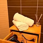 Apartment Felix 41 - Piata Victoriei, Near Metro - Rh Living *